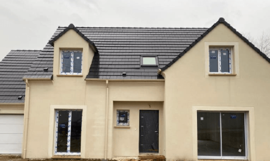 R+C AVEC GARAGE ACCOLÉ