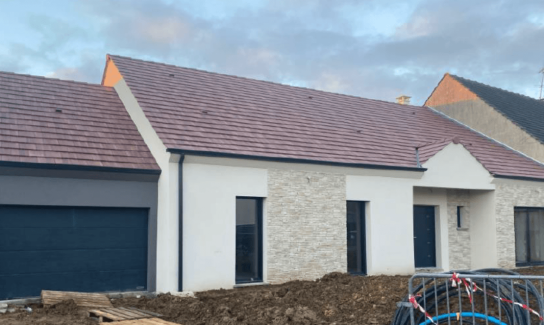 R+C AVEC GARAGE ACCOLÉ